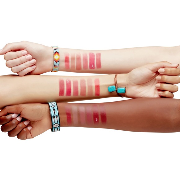 NWT Cheekbone Sustain Lipstick 💄 - Picture 3 of 9